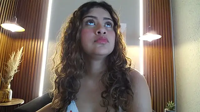 CurlyDani online show from 04-07-26, 02:01