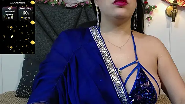 Snapshot of IndraKaur_ chatting on 10-10-25, 12:04 IndraKaur online show from 10-10-25, 12:04