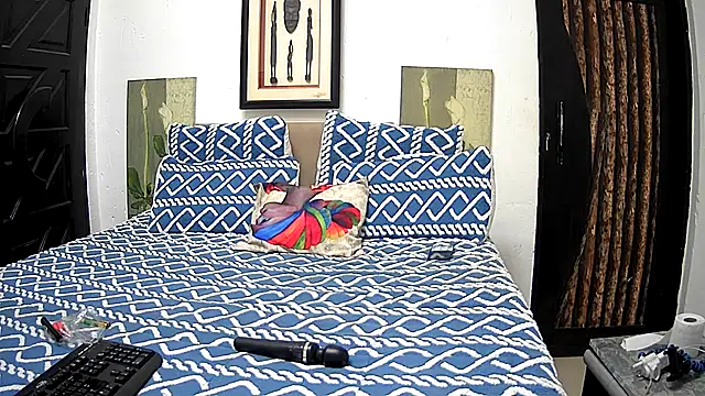 Snapshot of CandyNaynay chatting on 10-09-25, 06:50 CandyNaynay online show from 10-09-25, 06:50