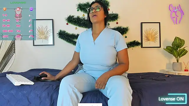  Miaa khalifa  online show from 12-03-25, 12:36