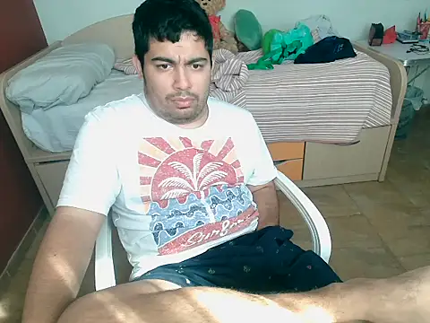 Snapshot of Martigato3 chatting on 09-27-25, 01:05 Martigato3 online show from 09-27-25, 01:05