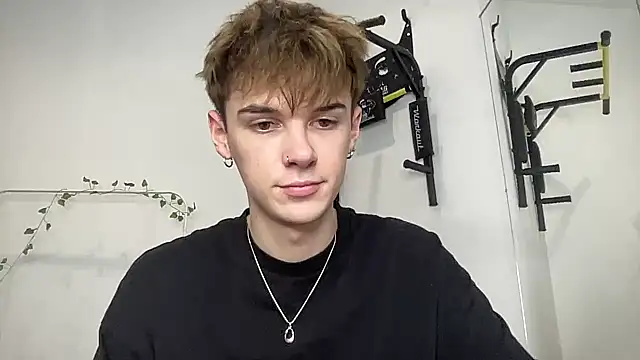 Milk Guy online show from 11-25-25, 03:56