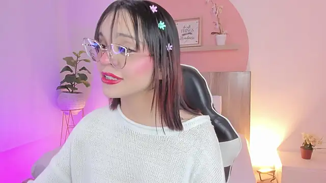 Clara Luu online show from 06-03-26, 02:25