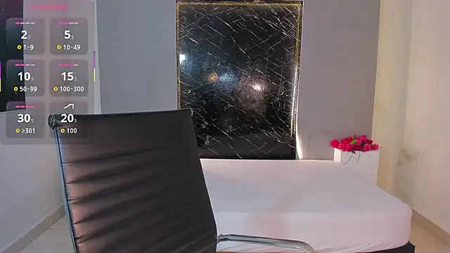 Hannacooper3 online show from 10-16-25, 07:26