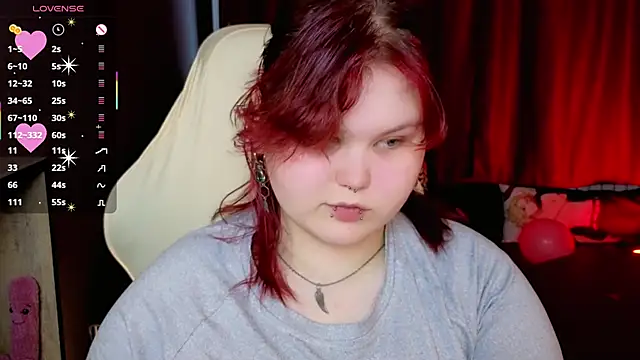 fillisfox  online show from 04-09-26, 04:12