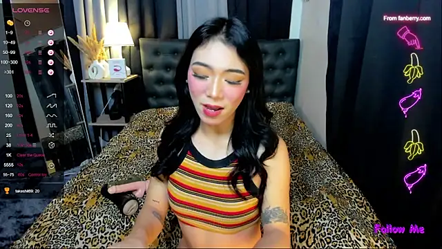 Snapshot of bellamoonlightX chatting on 09-20-25, 04:19 bellamoonlightX online show from 09-20-25, 04:19