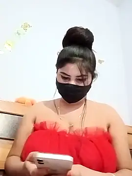 Hot-Soniya733 online show from 04-05-26, 08:06