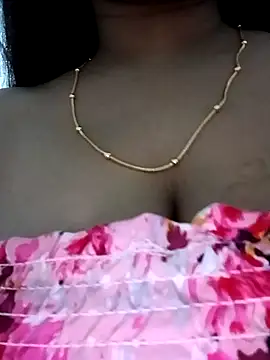 Hot-Soniya733 online show from 07-07-26, 04:44