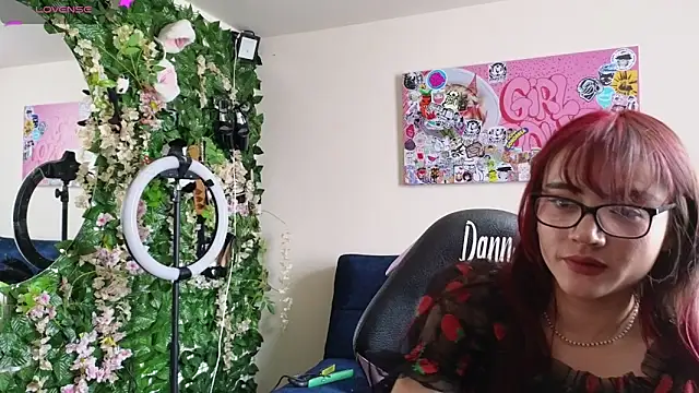 MiaVelvetDoll online show from 02-12-26, 05:19