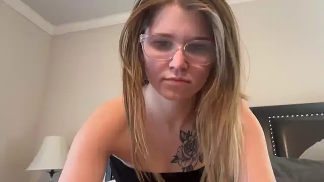 Riley ray69 online show from 01-11-26, 08:36