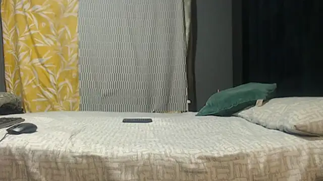 SEXYHUGEASS21 online show from 07-02-26, 05:13
