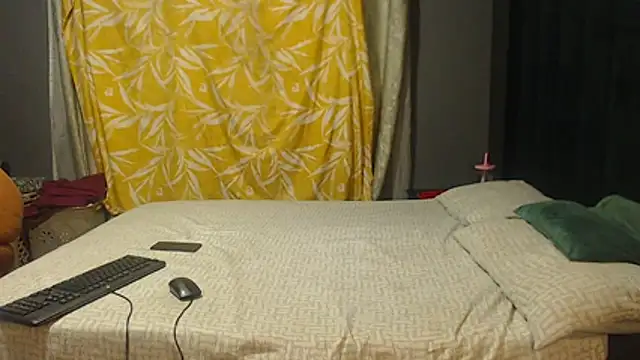 SEXYHUGEASS21 online show from 07-06-26, 05:26