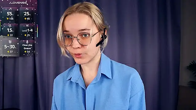 EdaKirkIin online show from 10-26-25, 05:24