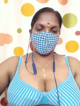 Snapshot of Tamil_Abinaya chatting on 06-06-26, 05:28 Tamil Abinaya online show from 06-06-26, 05:28