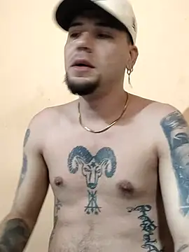 Juuaanp3 online show from 04-23-26, 12:29