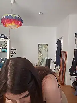 BelleFelicitas online show from 09-29-25, 02:11