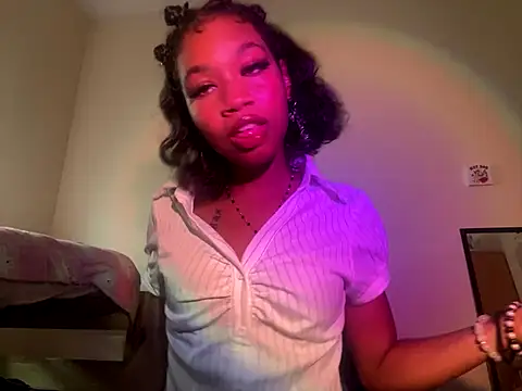 Snapshot of luvrgrllani chatting on 09-17-25, 08:54 luvrgrllani online show from 09-17-25, 08:54