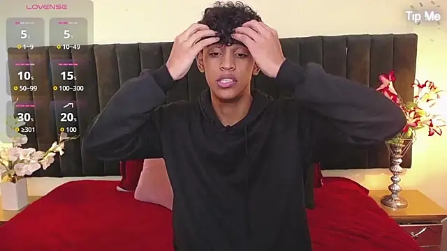 jhos padill online show from 11-11-25, 01:22