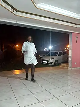 DarkQueen 94 online show from 10-18-25, 08:42