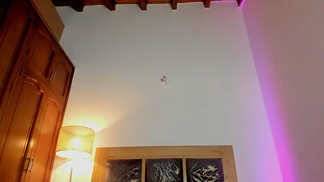 Snapshot of valentina_king18 chatting on 02-20-26, 03:03 valentina king18 online show from 02-20-26, 03:03