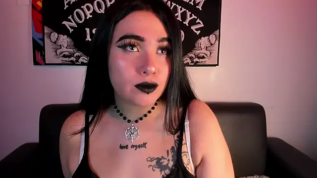 Lilith Zenith online show from 10-18-25, 02:58