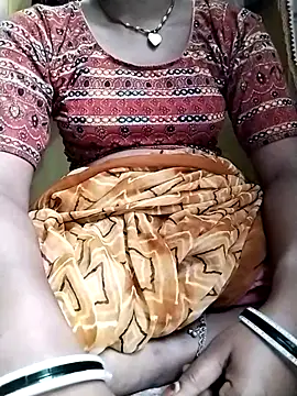 Snapshot of Gopika_Dudi chatting on 09-19-25, 01:07 Gopika Dudi online show from 09-19-25, 01:07