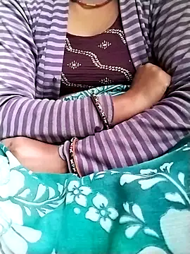 Snapshot of Gopika_Dudi chatting on 11-18-25, 01:44 Gopika Dudi online show from 11-18-25, 01:44