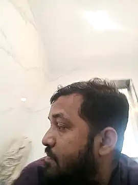 Snapshot of VJ17 chatting on 01-12-26, 05:12 VJ17 online show from 01-12-26, 05:12