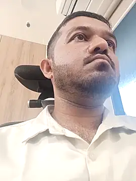 Snapshot of VJ17 chatting on 02-13-26, 10:33 VJ17 online show from 02-13-26, 10:33