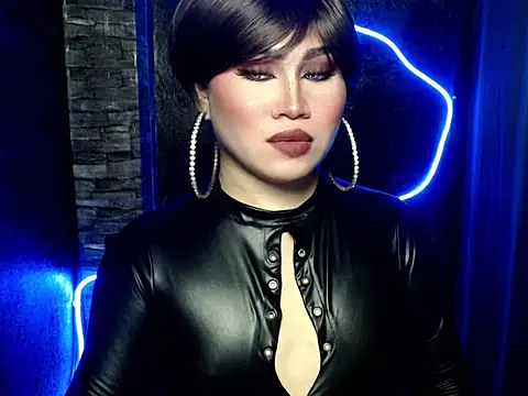 pretty lassy online show from 09-28-25, 08:09