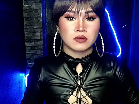 pretty lassy online show from 10-21-25, 08:37