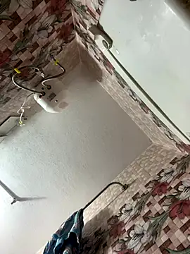 Snapshot of Telugu_sex_ chatting on 10-30-25, 12:39 Telugu sex online show from 10-30-25, 12:39