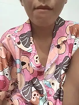 Sexyladzy online show from 09-18-25, 01:46