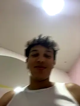 Leo Savage  online show from 10-11-25, 03:06