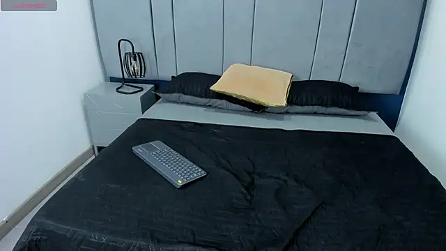 Snapshot of Keycesex chatting on 09-20-25, 09:05 Keycesex online show from 09-20-25, 09:05