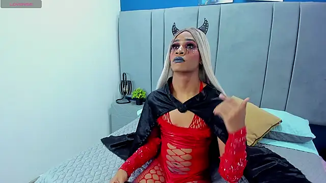 Snapshot of Keycesex chatting on 10-17-25, 08:22 Keycesex online show from 10-17-25, 08:22