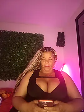 Eva Luxei online show from 11-15-25, 12:23