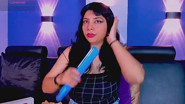 emily-santoss online show from 10-02-25, 01:51