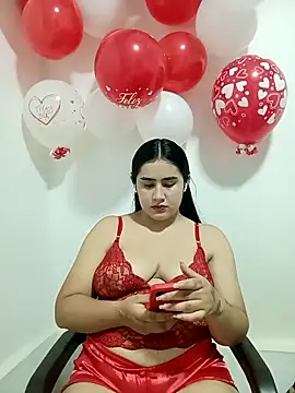 Snapshot of Dani_34velan chatting on 09-21-25, 04:25 Dani 34velan online show from 09-21-25, 04:25