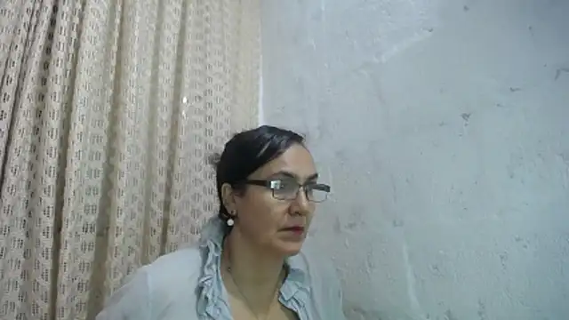 gabbyparker  online show from 03-10-26, 10:09