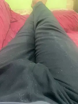 Snapshot of Binuthomas chatting on 03-13-26, 01:45 Binuthomas online show from 03-13-26, 01:45