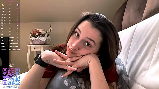 Snapshot of DarlineBrustera chatting on 05-04-26, 02:24 DarlineBrustera online show from 05-04-26, 02:24