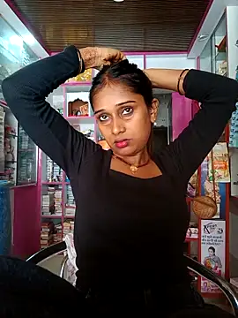 Snapshot of hotshreya69 chatting on 09-16-25, 07:20 hotshreya69 online show from 09-16-25, 07:20