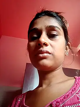 Snapshot of hotshreya69 chatting on 10-20-25, 02:56 hotshreya69 online show from 10-20-25, 02:56