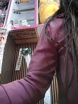 hotshreya69 online show from 11-09-25, 09:40