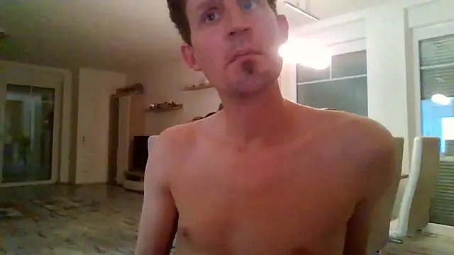 Snapshot of Trockenbau chatting on 10-31-25, 10:05 Trockenbau online show from 10-31-25, 10:05