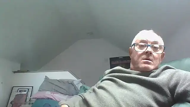 Snapshot of naughtygrandad1 chatting on 06-09-26, 11:55 naughtygrandad1 online show from 06-09-26, 11:55