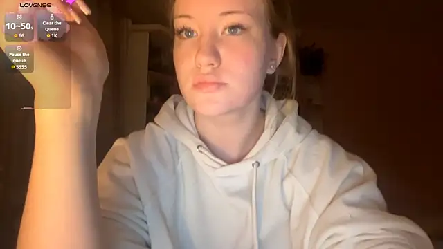 PandaFluff online show from 02-09-26, 05:39