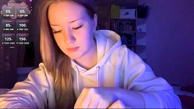 PandaFluff online show from 02-15-26, 06:59