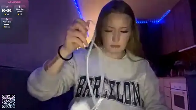 PandaFluff online show from 02-26-26, 06:18